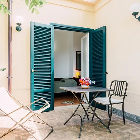 Bed and Breakfast Villino Eleonora Parghelia