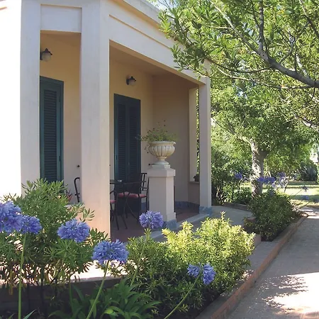 Bed & Breakfast Villino Eleonora 3*